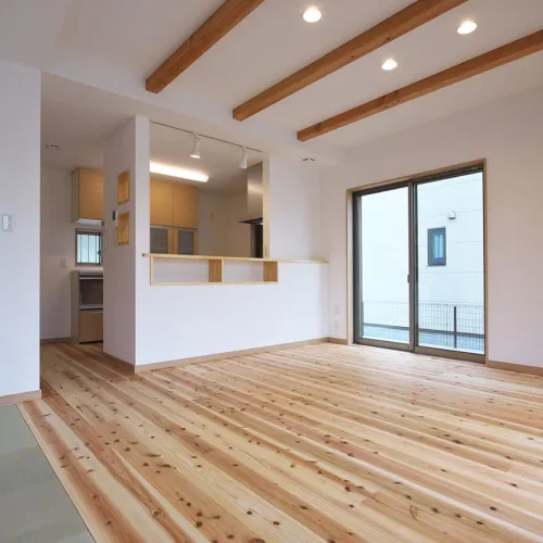 街並みに調和した和モダンの家 姫路市 O様邸のサムネイル